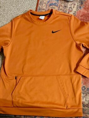 Title: Nike Therma-FIT Burnt Orange Crewneck Pullover Men’s XL Zip Pocket